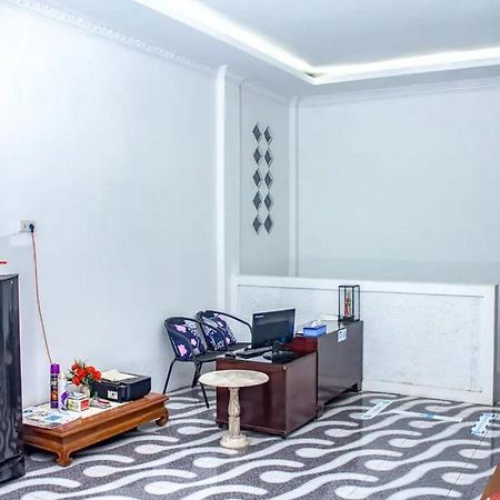 Samar Wulu Guest House Syariah Mitra Reddoorz Near Ketapang Ketapang  Exterior photo
